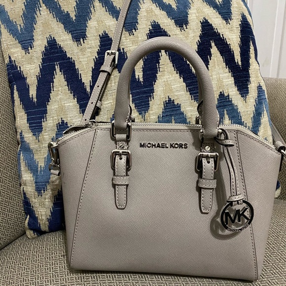 Michael Kors Purse/Crossbody - Picture 1 of 5